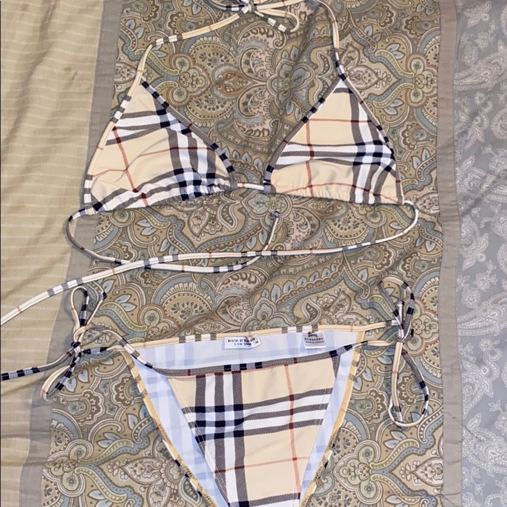 Burberry bikini sold!!!